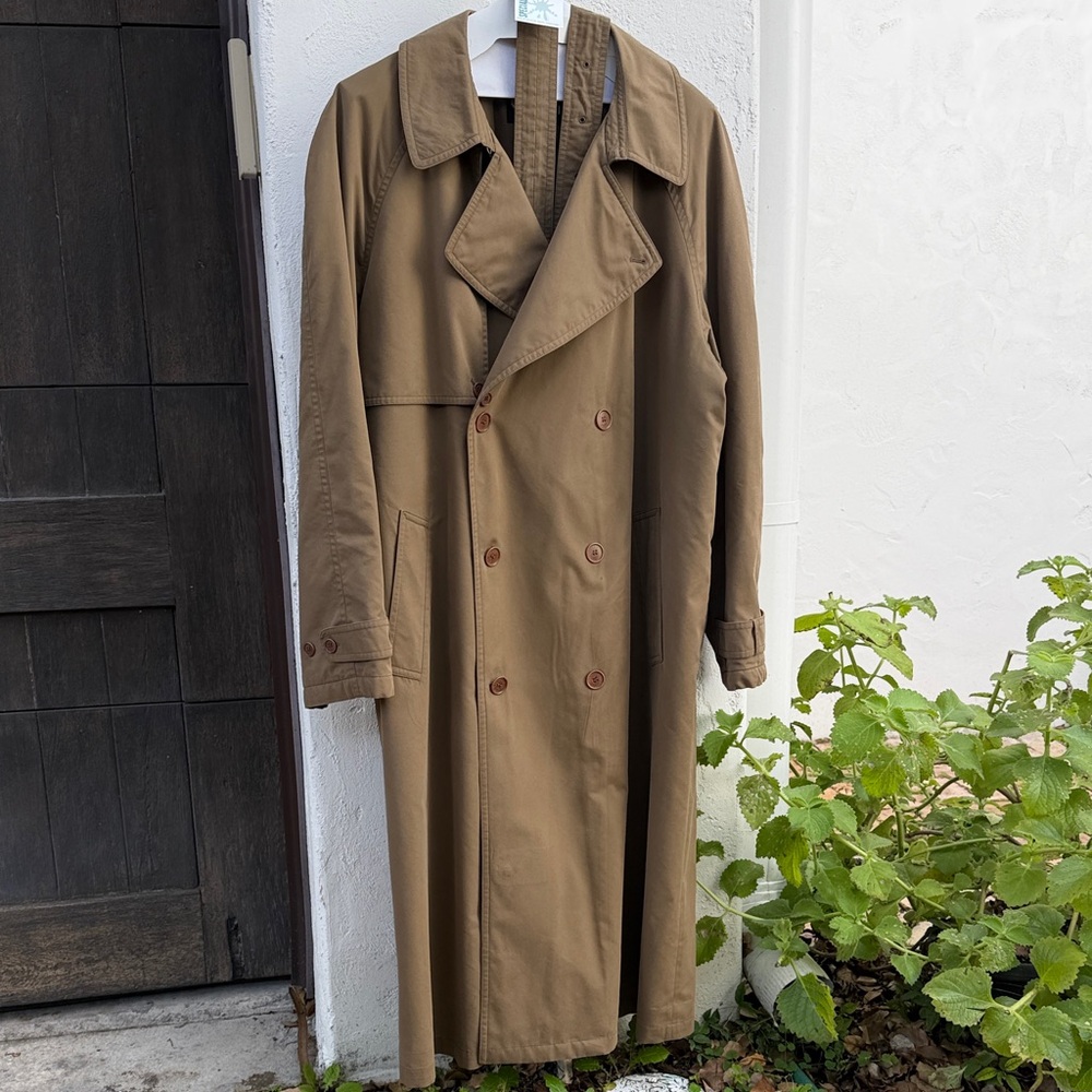 Gucci Vintage Double-Breasted Trench Coat in Beige Men’s Size EU 56 US XXL